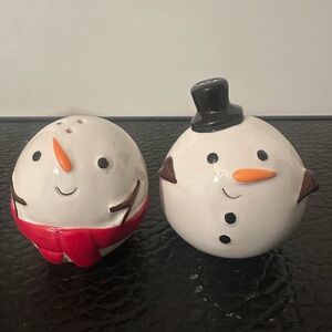 World Market Salt And Pepper Shakers Ceramic
Snowballs